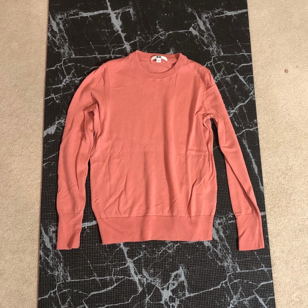 UNIQLO Merino Sweater